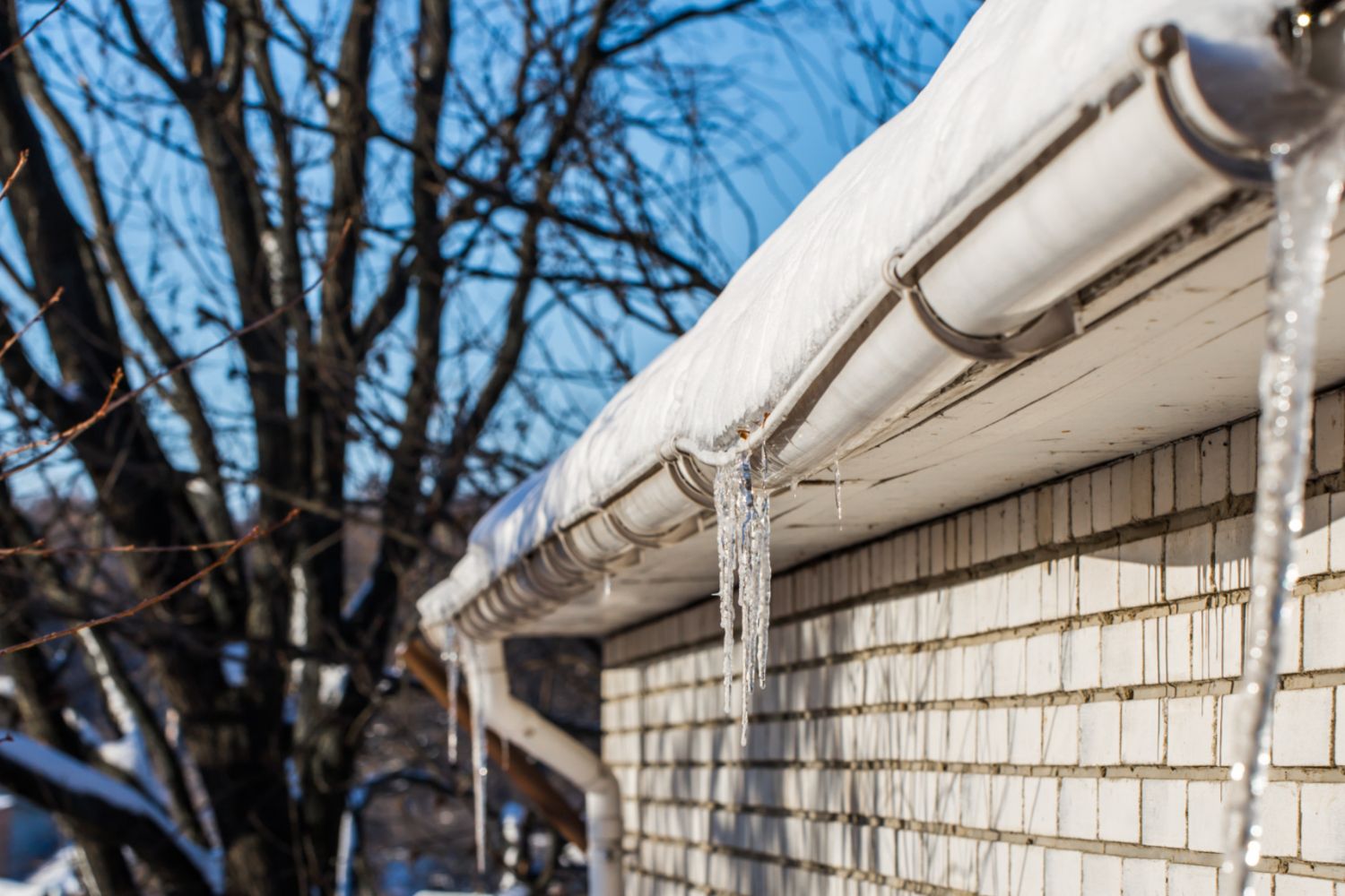 Gutter Guards Work For Bagdad Home Exterior